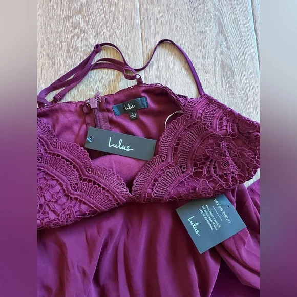 NWT Lulus Madalyn Burgundy Lace Maxi Dress Size L Formal Wedding Guest - Picture 7 of 9